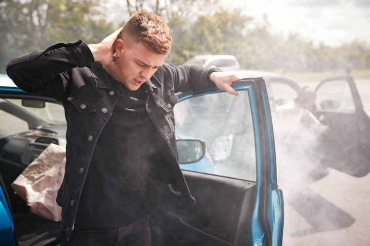whiplash treatment plymouth mn